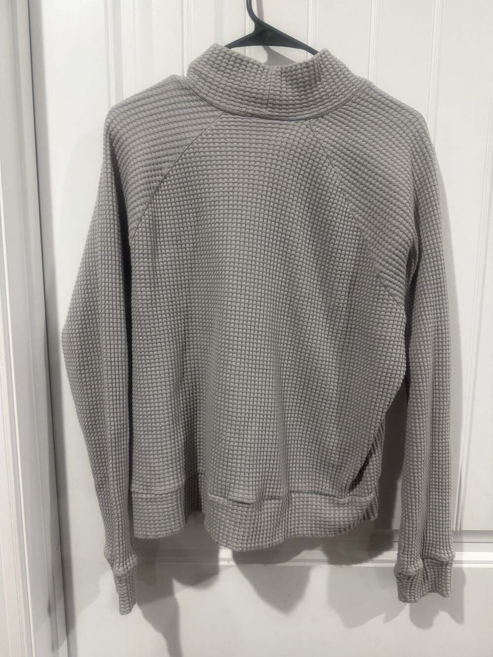 The North Face Women’s Waffle Knit Funnel Neck Pullover Gray Size Medium - Picture 3 of 7